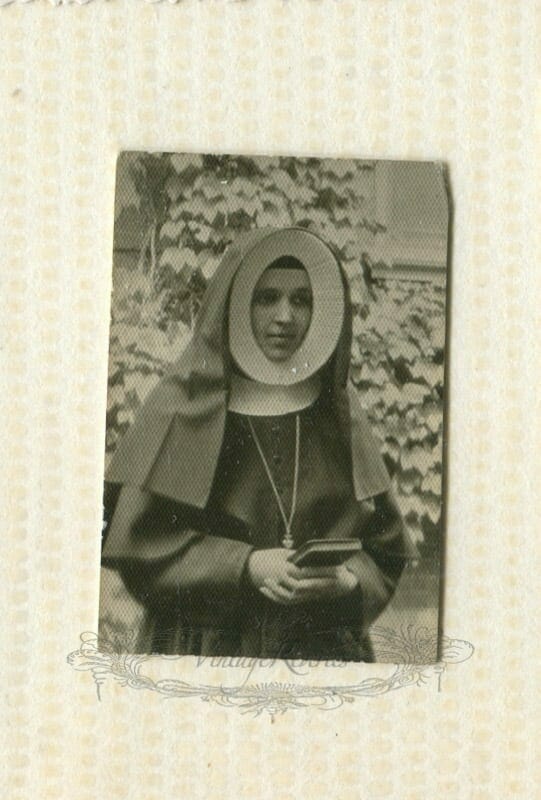 Old Pictures of Nuns