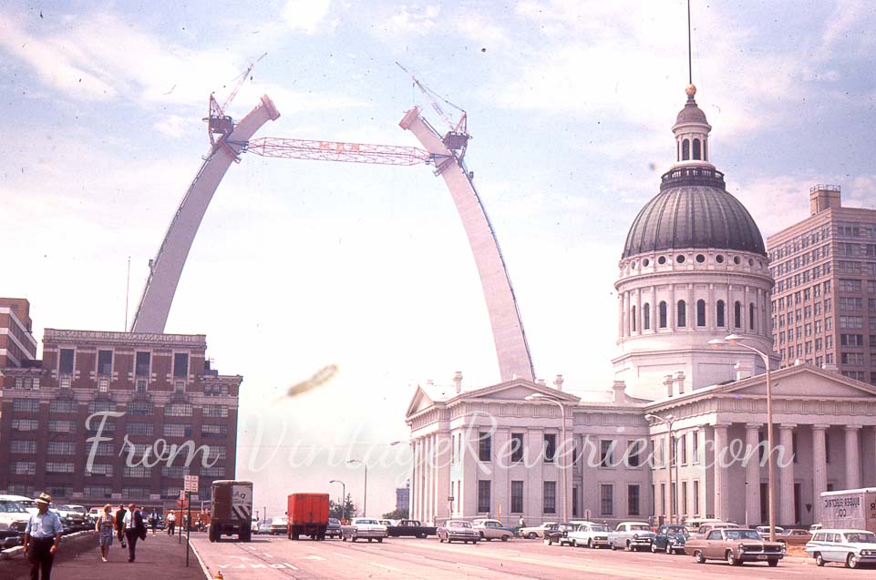 Pictures of the Gateway Arch under construction