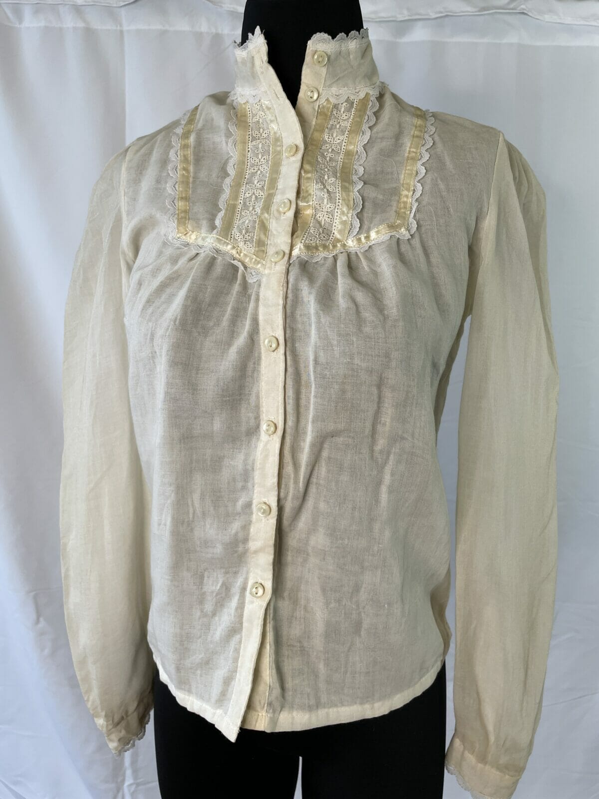 Vintage Jessica's Gunnies Gunne Sax shirt